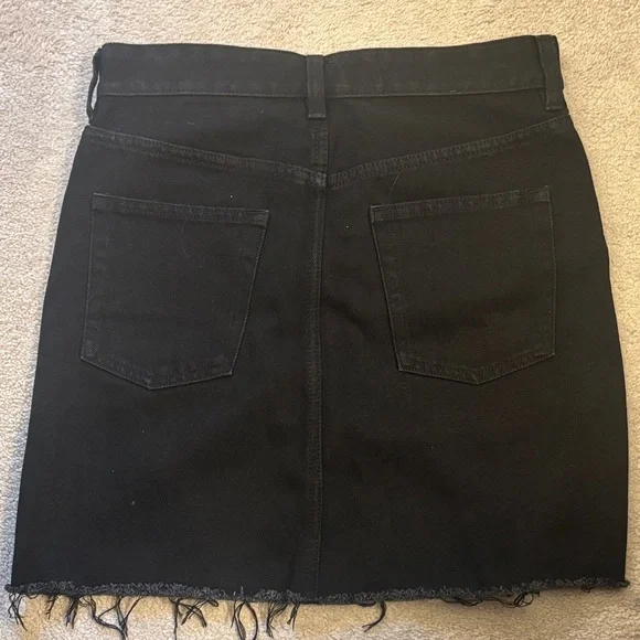 H&M Black Frayed Hem Mini Skirt - Picture 3 of 3